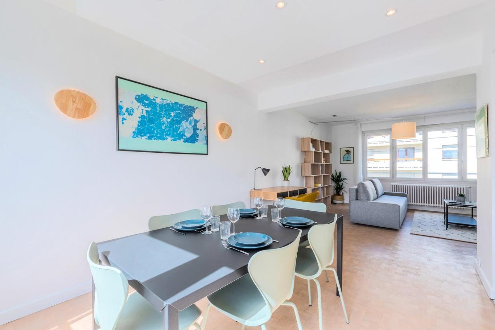 Functional 2 Bedroom Apartment リール エクステリア 写真