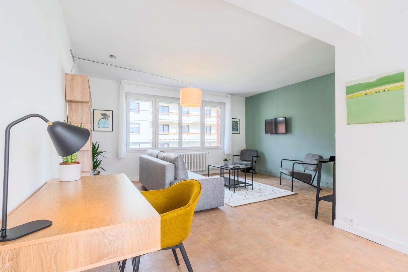 Functional 2 Bedroom Apartment リール エクステリア 写真